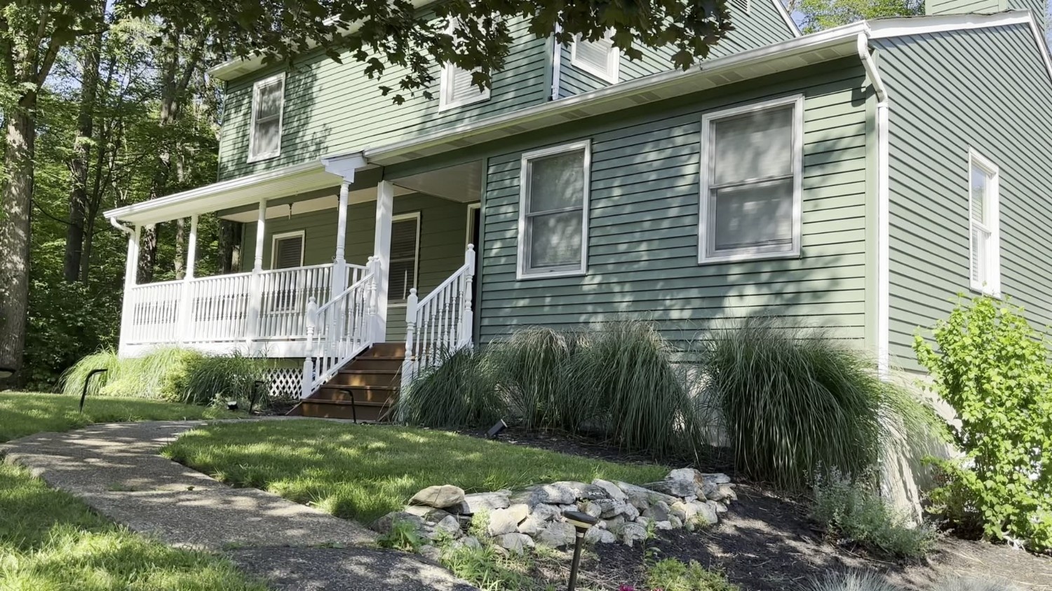 Professional Residential Painters in Warwick, NY delivering high-quality exterior house painting and expert kitchen cabinet refinishing.