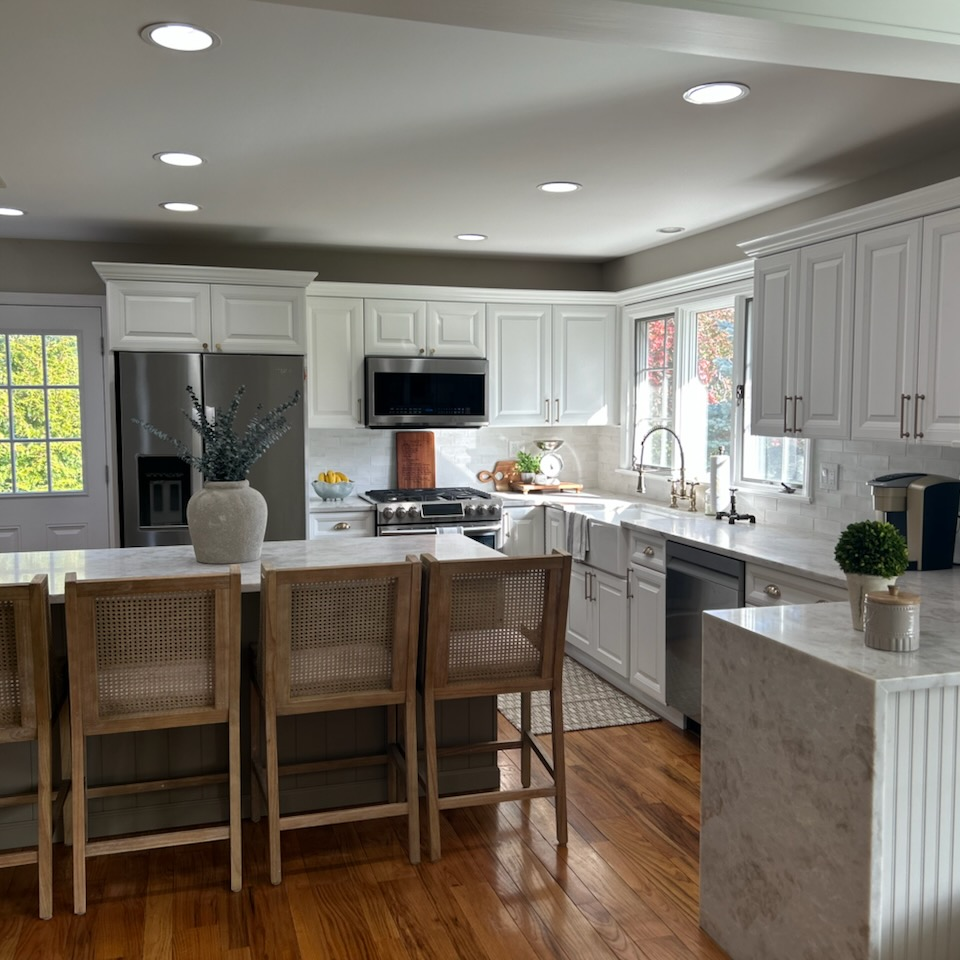 Cabinet Painters in Warwick, NY